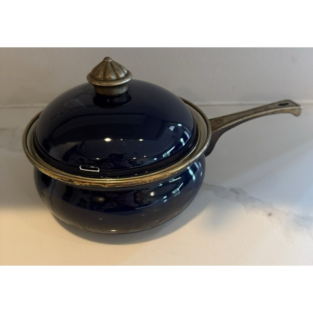 La Cuisine Normandy Enamel Cookware Lidded Pot Navy Blue Gold Brass Handle